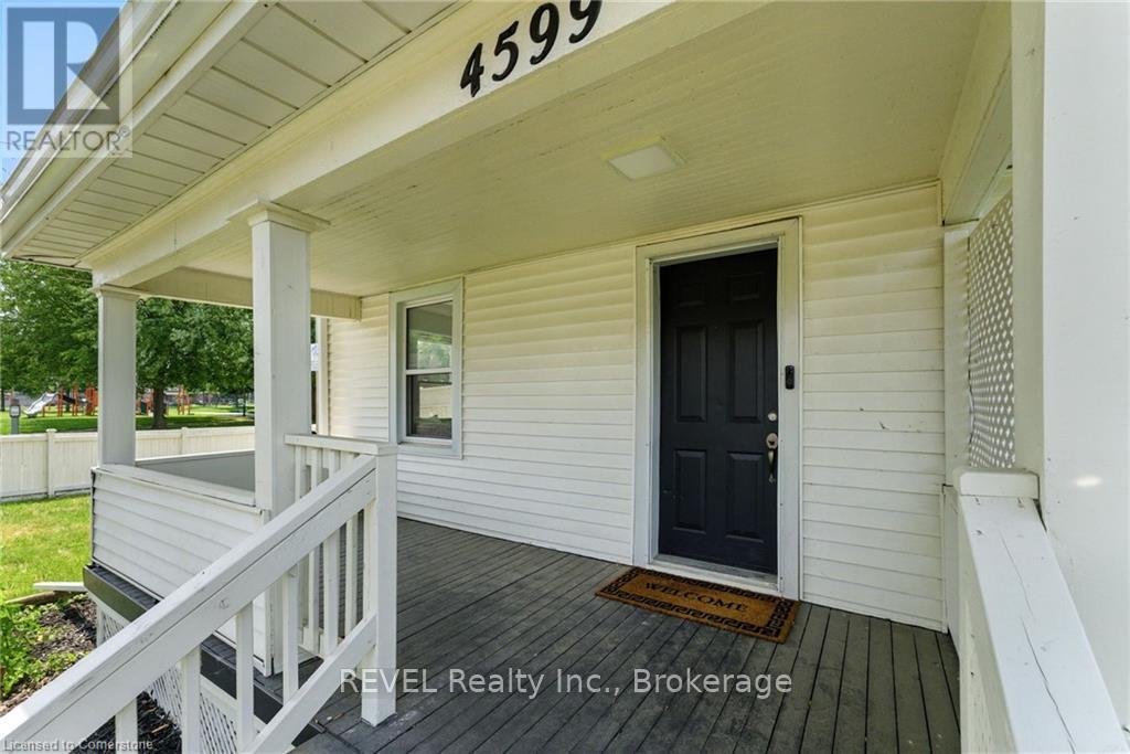 4599 Fourth Avenue, Niagara Falls, Ontario  L2E 4N5 - Photo 4 - X12358152