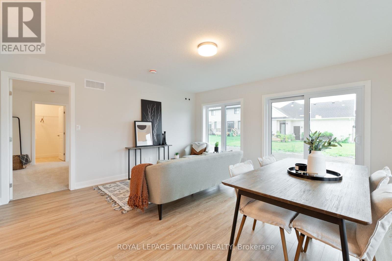 71 Harrow Lane, St. Thomas, Ontario  N5R 0P3 - Photo 9 - X12173309