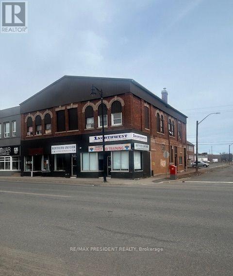 126 May Street N, Thunder Bay, Ontario  P7C 3P2 - Photo 4 - X12357959