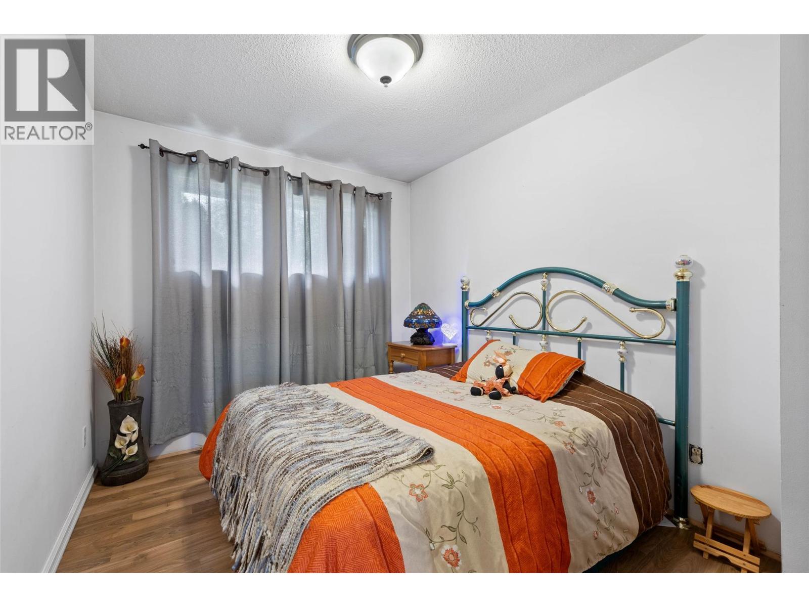 229 Lakeshore Drive, Chase, British Columbia  V0E 1M0 - Photo 17 - 10359782