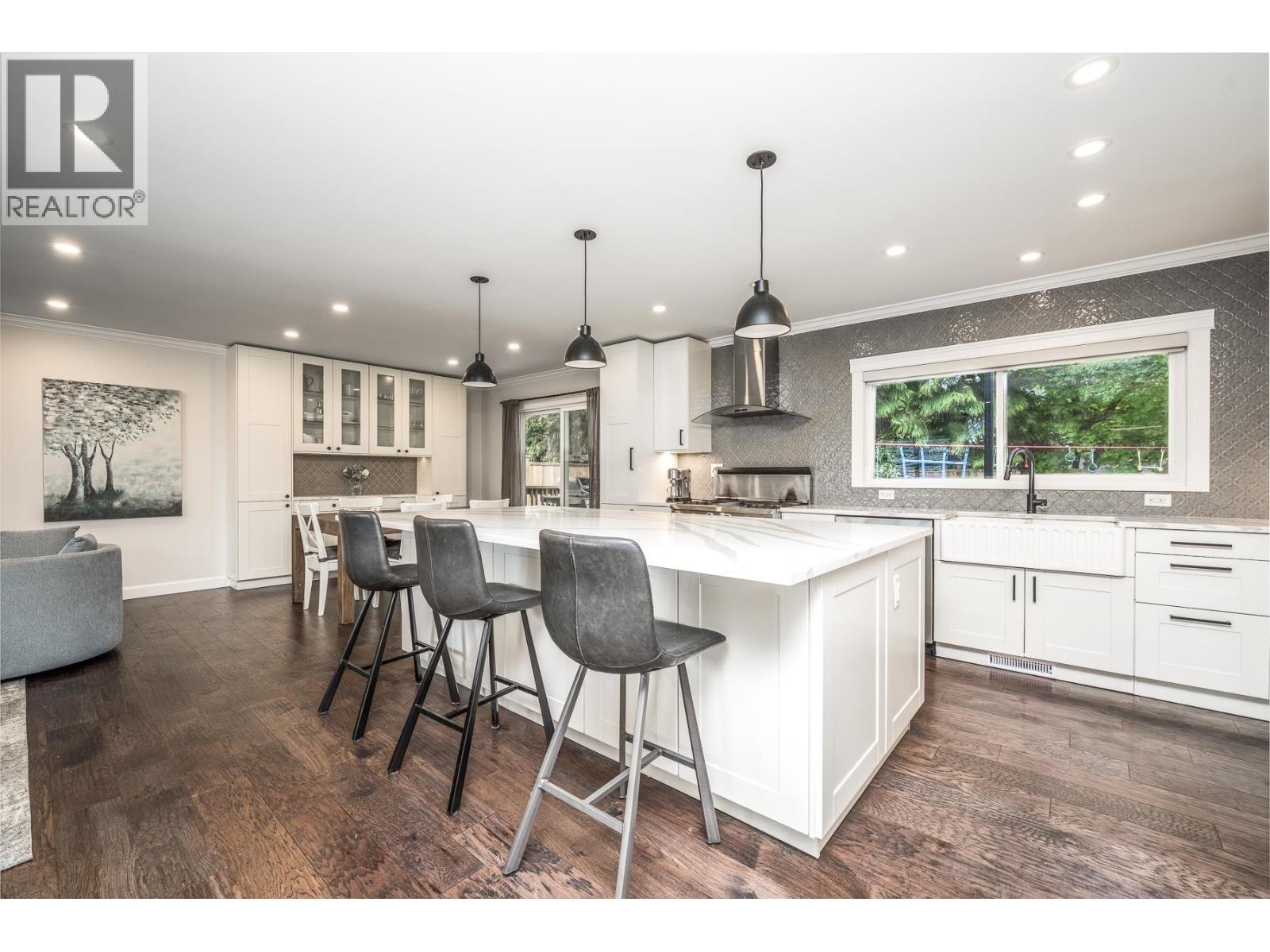 5047 Erin Way, Delta, British Columbia  V4M 1K2 - Photo 8 - R3039394