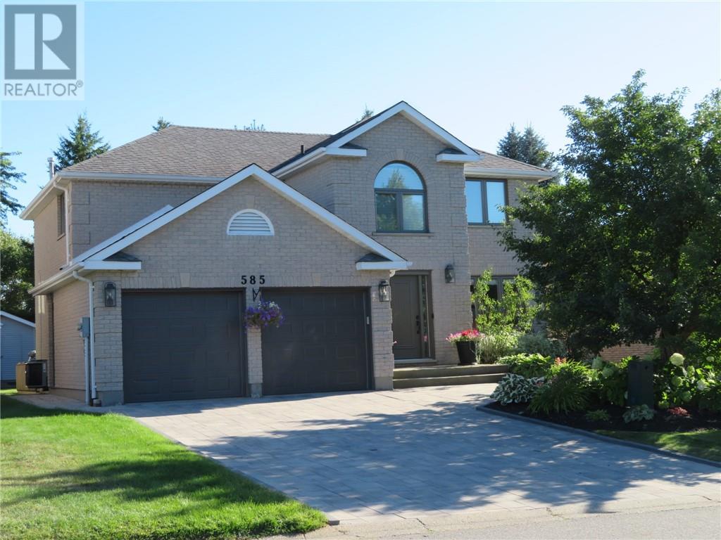 Property at 585 Moonrock Avenue image 1