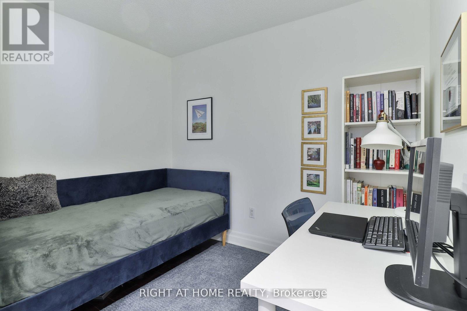 402 - 225 Davenport Road, Toronto, Ontario  M5R 3R2 - Photo 22 - C12358117
