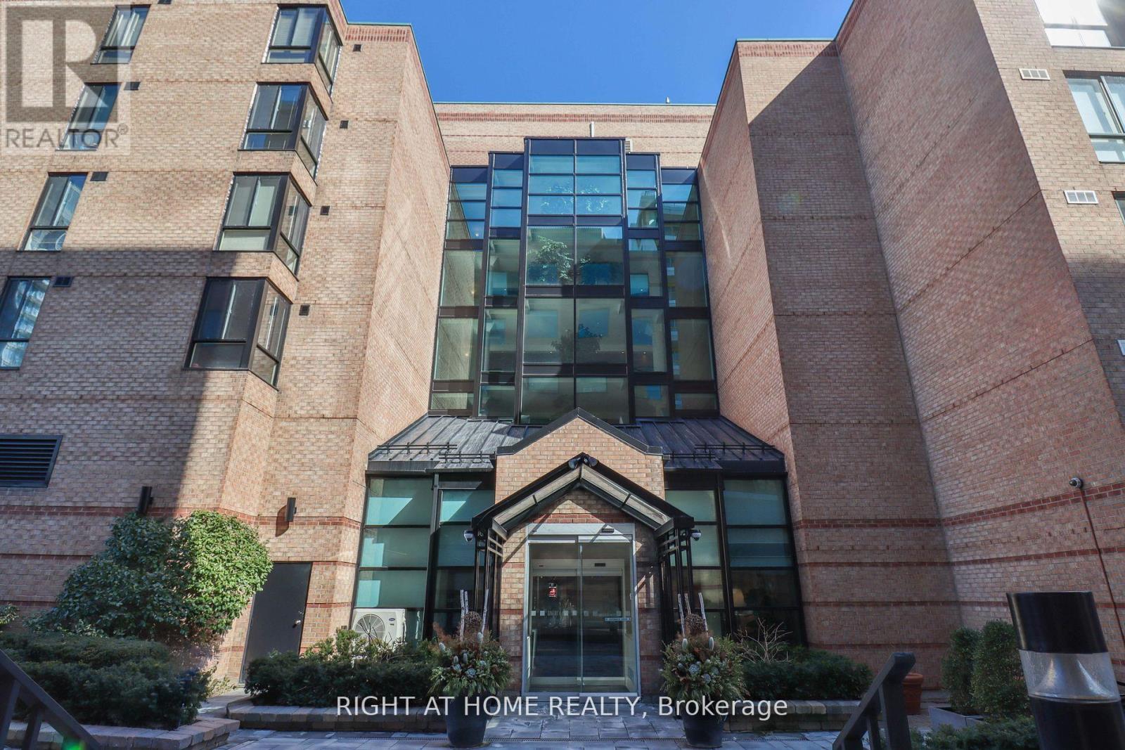 402 - 225 Davenport Road, Toronto, Ontario  M5R 3R2 - Photo 32 - C12358117