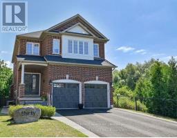 30 Bradford Court, Whitby (Blue Grass Meadows), Ca
