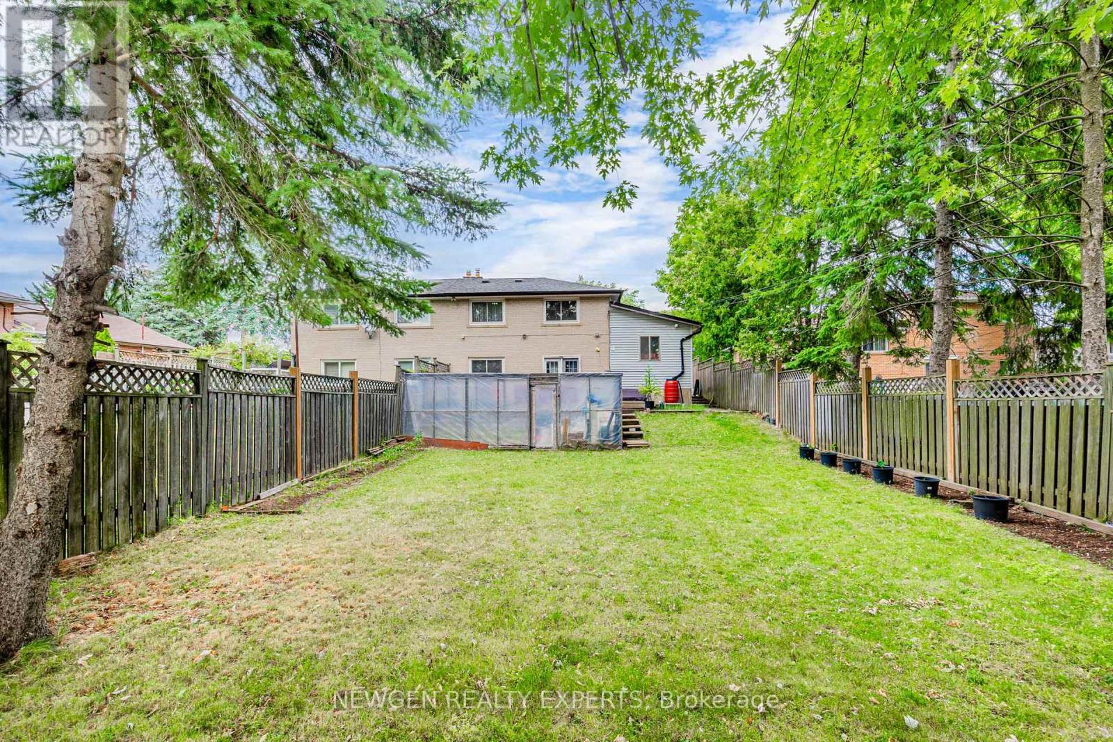 80 Sherwood Forest Drive, Markham (Bullock), Ontario  L3P 1R1 - Photo 31 - N12358142
