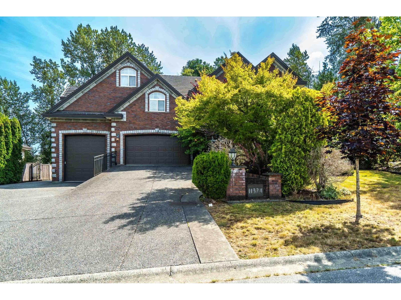 11324 161 Street, Surrey, British Columbia  V4N 4P5 - Photo 3 - R3039495