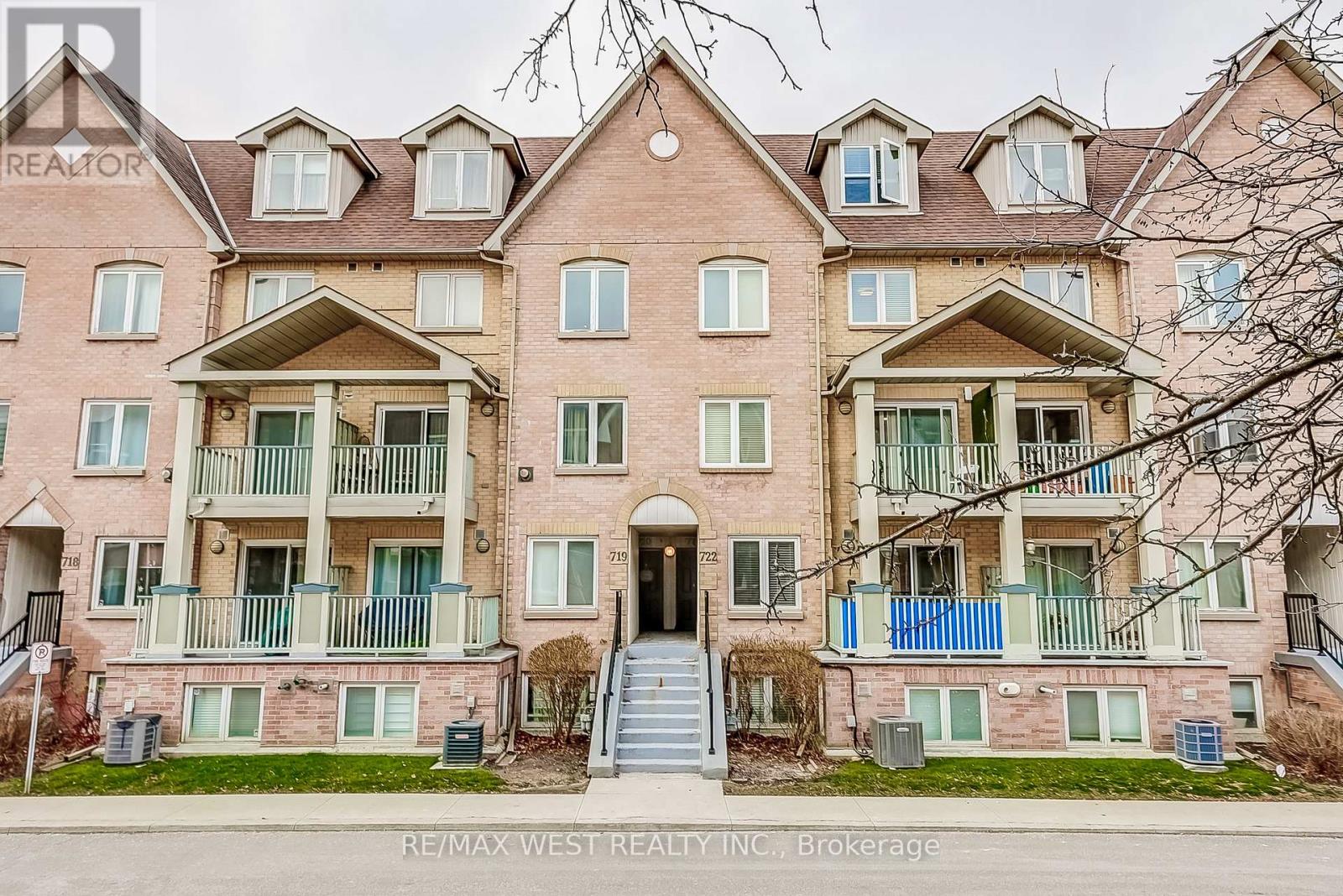 Property at 722 - 75 WELDRICK ROAD E image 2