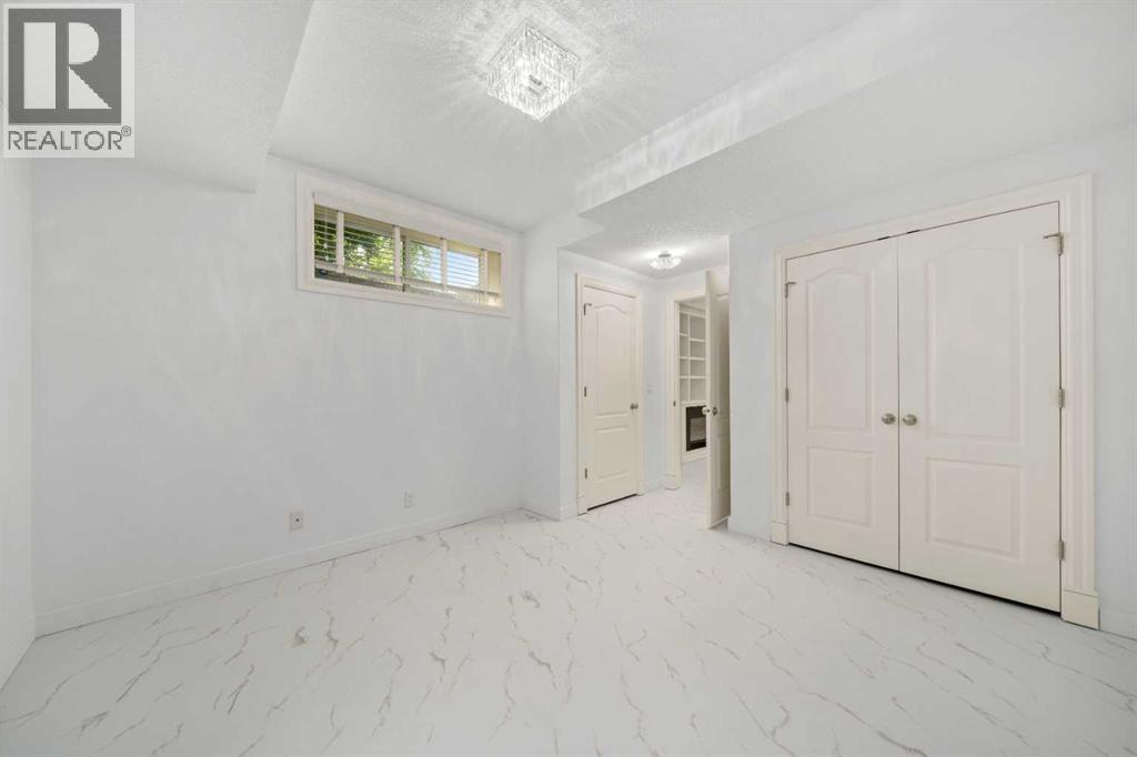 15 Spring Willow Way Sw, Calgary, Alberta  T3H 5Z3 - Photo 31 - A2250587