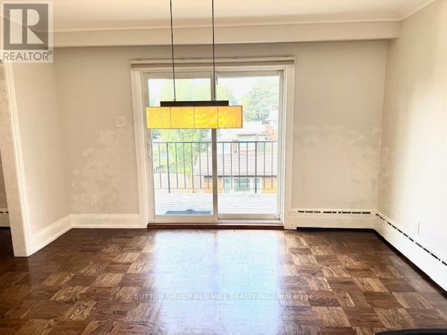 Upper - 46 Bemersyde Drive, Toronto, Ontario  M9A 2T2 - Photo 13 - W12358128