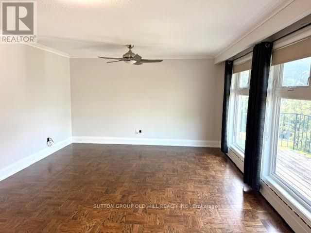 Upper - 46 Bemersyde Drive, Toronto, Ontario  M9A 2T2 - Photo 14 - W12358128