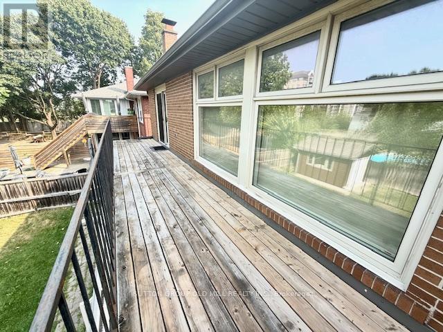 Upper - 46 Bemersyde Drive, Toronto, Ontario  M9A 2T2 - Photo 32 - W12358128