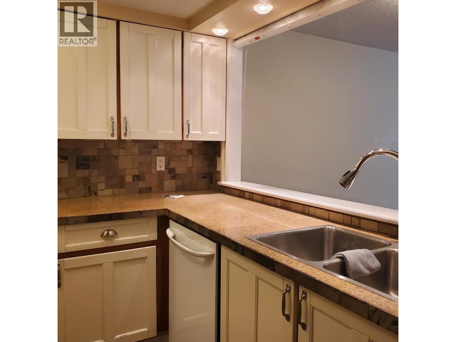 103 460 Westview Street, Coquitlam, British Columbia  V3K 6C9 - Photo 14 - R3039420
