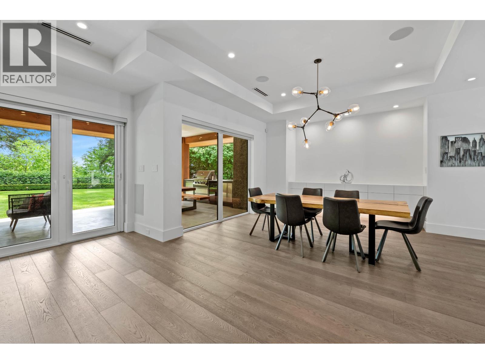 Property at 2381 WINDRIDGE DRIVE image 4