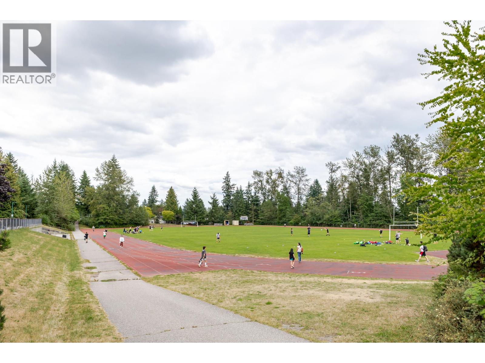 605 Laurentian Crescent, Coquitlam, British Columbia  V3J 6H3 - Photo 32 - R3039528