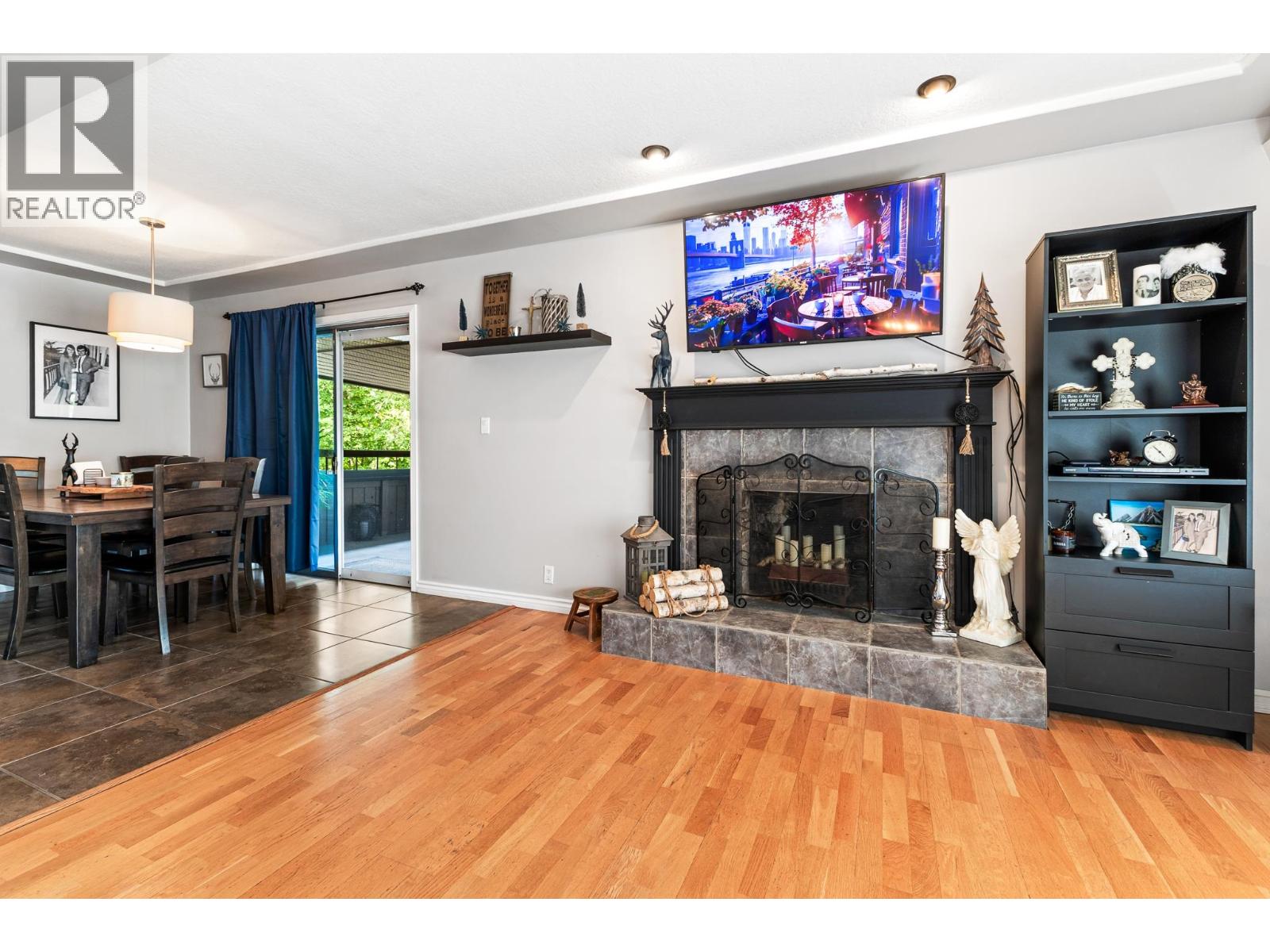 605 Laurentian Crescent, Coquitlam, British Columbia  V3J 6H3 - Photo 9 - R3039528