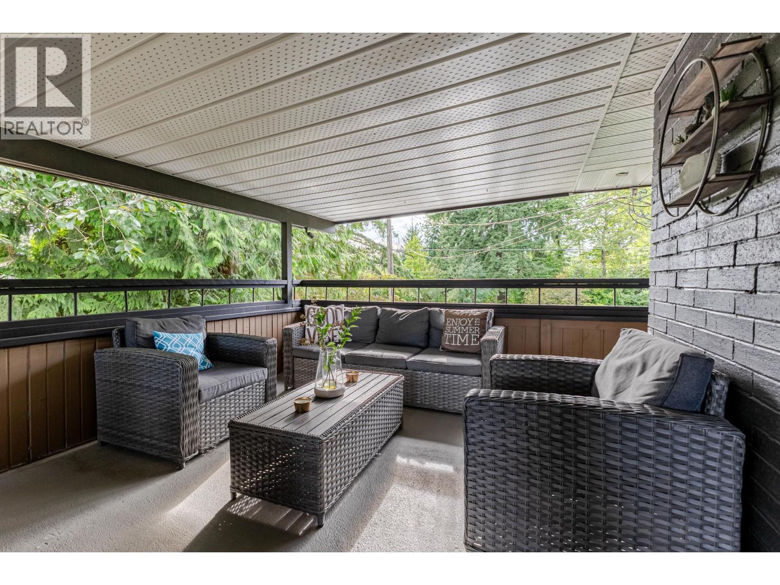 605 Laurentian Crescent, Coquitlam, British Columbia  V3J 6H3 - Photo 25 - R3039528