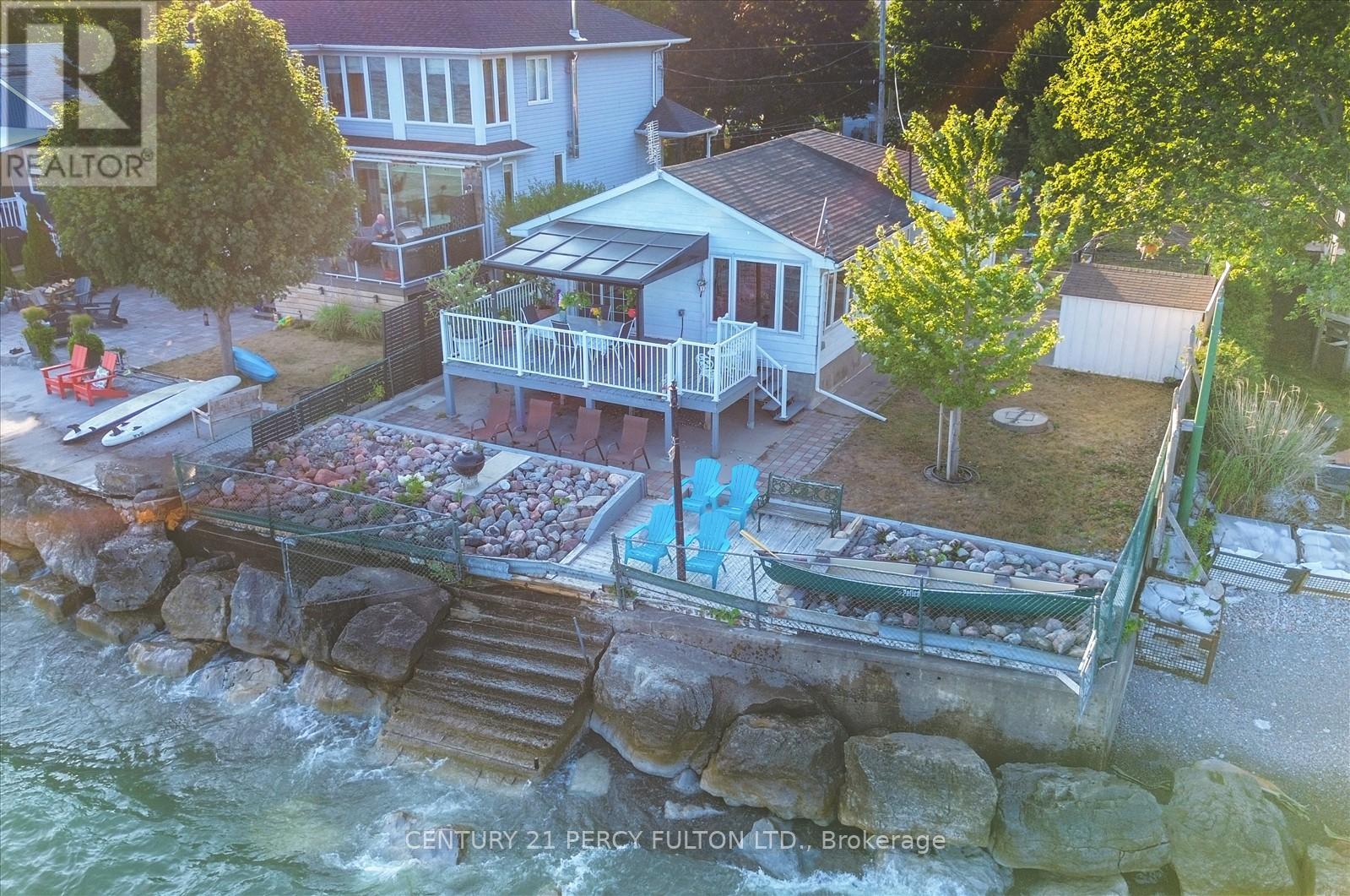 Property at 135 CEDAR CREST BEACH ROAD image 2