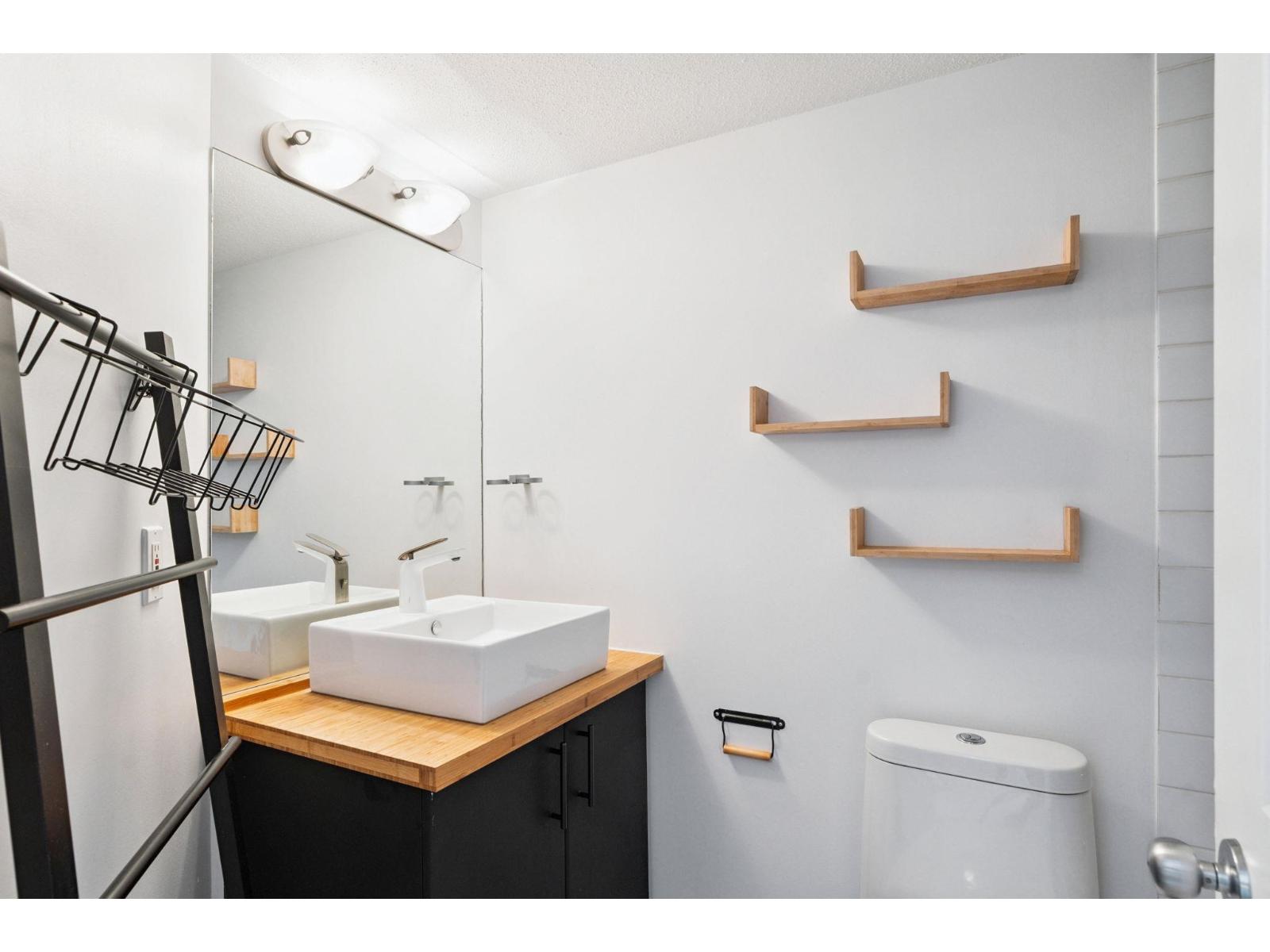 415 10866 City Parkway, Surrey, British Columbia  V3T 5W9 - Photo 20 - R3039407