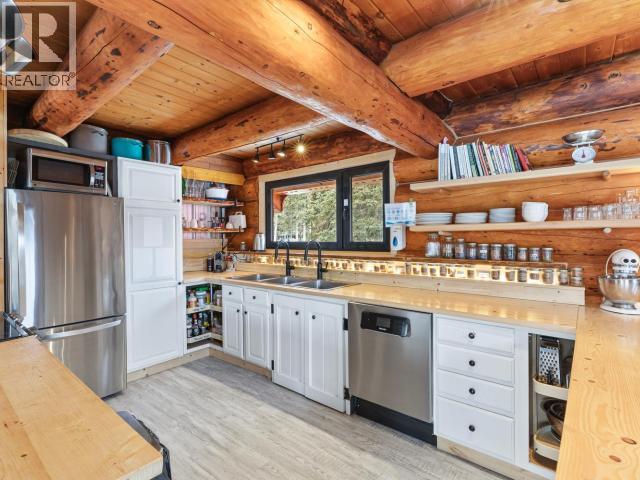 103084 Alaska Highway, Haines Junction, Yukon  Y0B 1L0 - Photo 37 - 16364