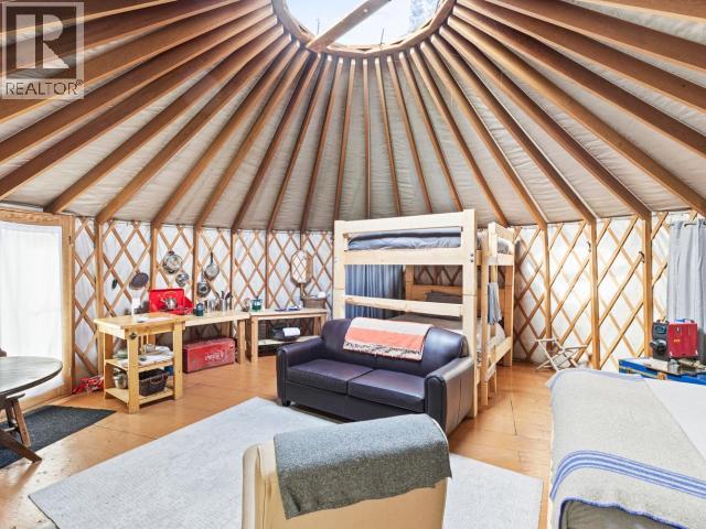 103084 Alaska Highway, Haines Junction, Yukon  Y0B 1L0 - Photo 73 - 16364