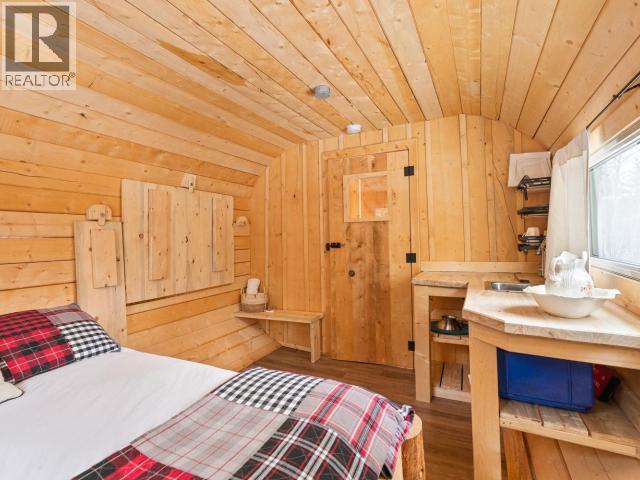 103084 Alaska Highway, Haines Junction, Yukon  Y0B 1L0 - Photo 77 - 16364