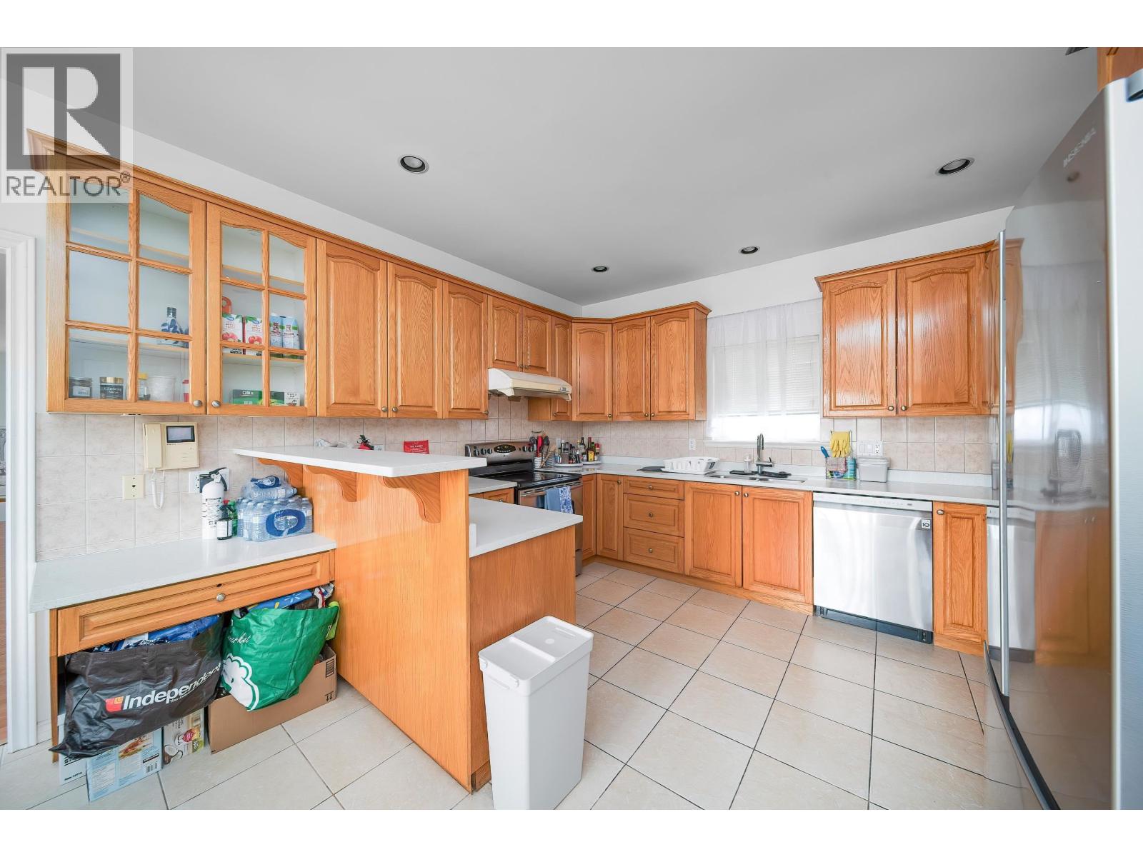 6789 Gilley Avenue, Burnaby, British Columbia  V5H 3W8 - Photo 10 - R3039523