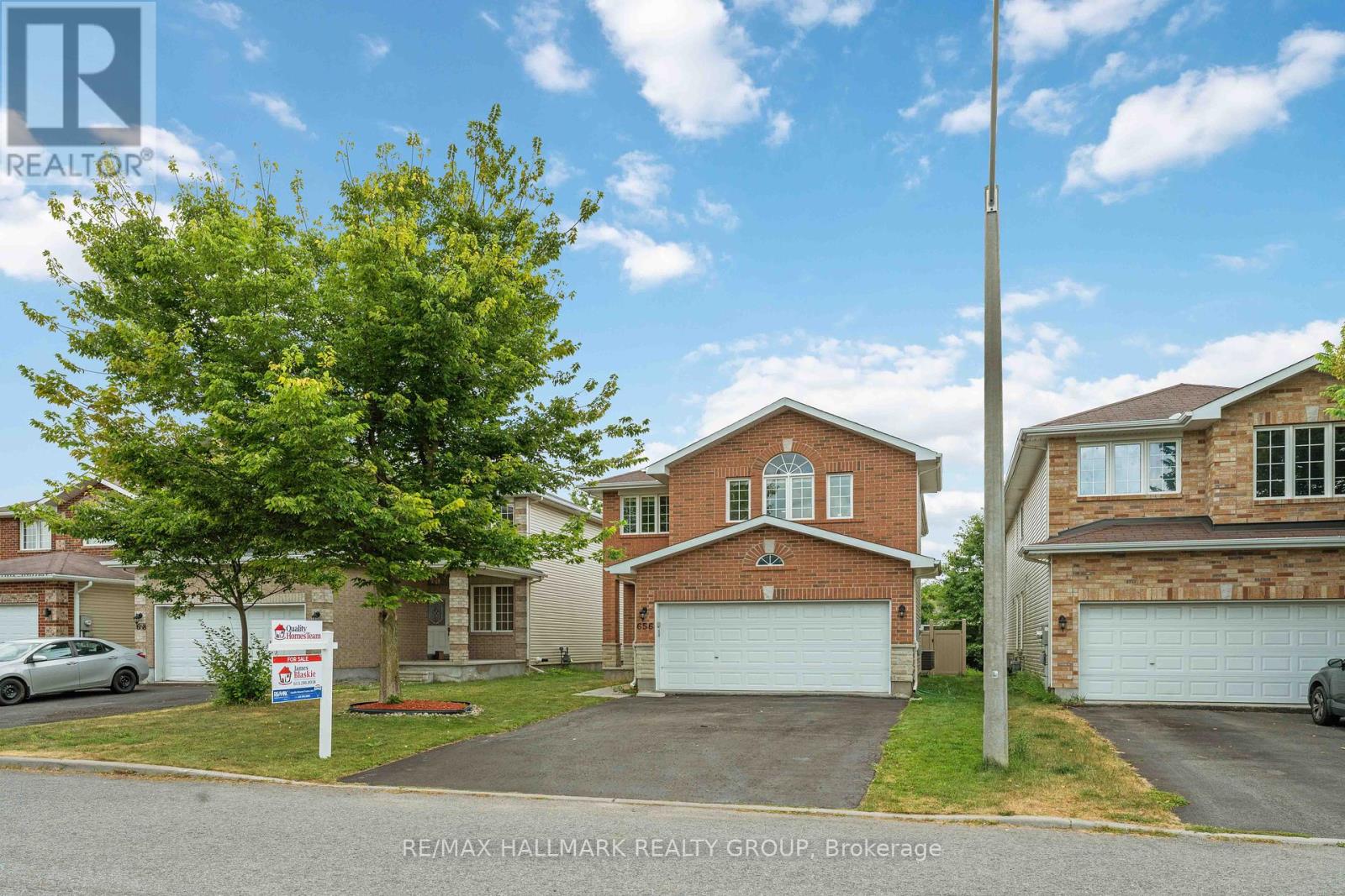 Property at 656 EVERLASTING CRESCENT image 2