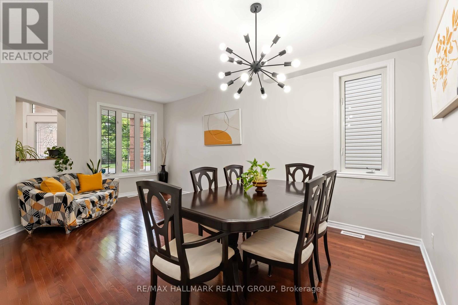 656 Everlasting Crescent, Ottawa, Ontario  K4A 0K3 - Photo 7 - X12358217