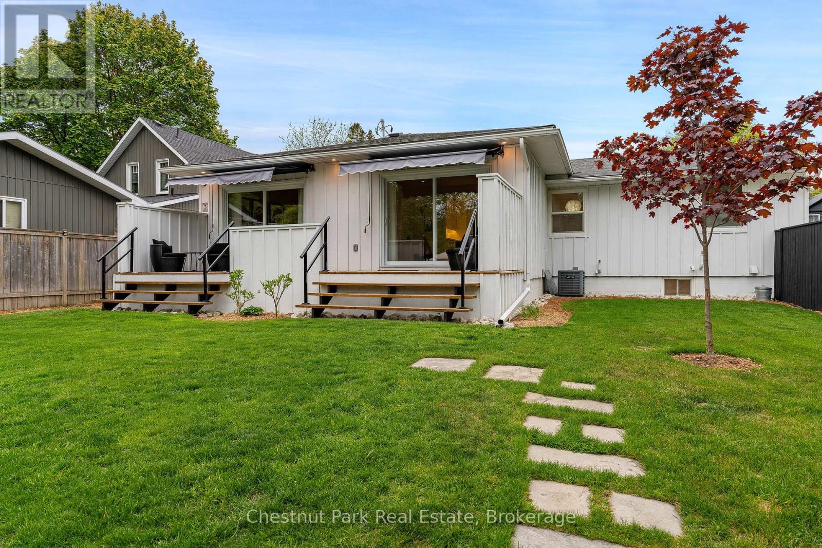 323 Oak Street, Collingwood, Ontario  L9Y 2Y4 - Photo 12 - S12312907