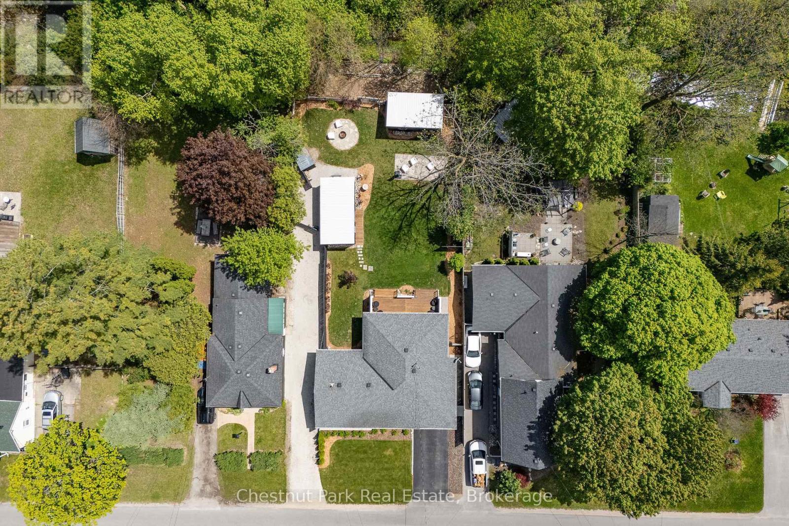 323 Oak Street, Collingwood, Ontario  L9Y 2Y4 - Photo 36 - S12312907