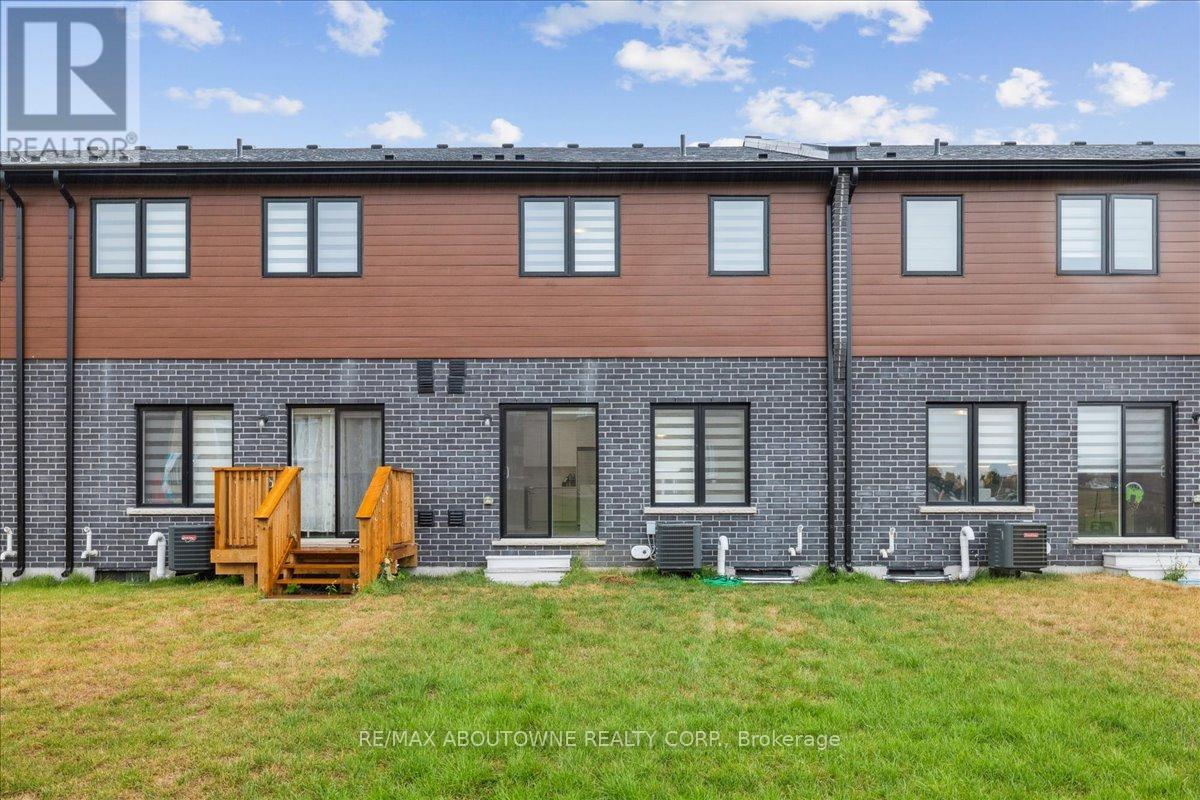 193 Lormont Boulevard, Hamilton, Ontario  L8J 0K1 - Photo 39 - X12358175
