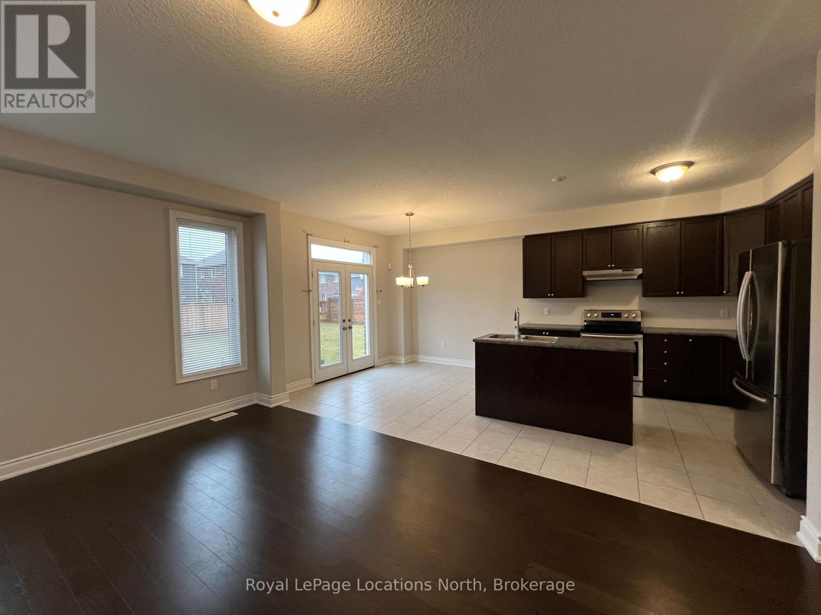 23 Lockerbie Crescent, Collingwood, Ontario  L9Y 0Y9 - Photo 5 - S12358191