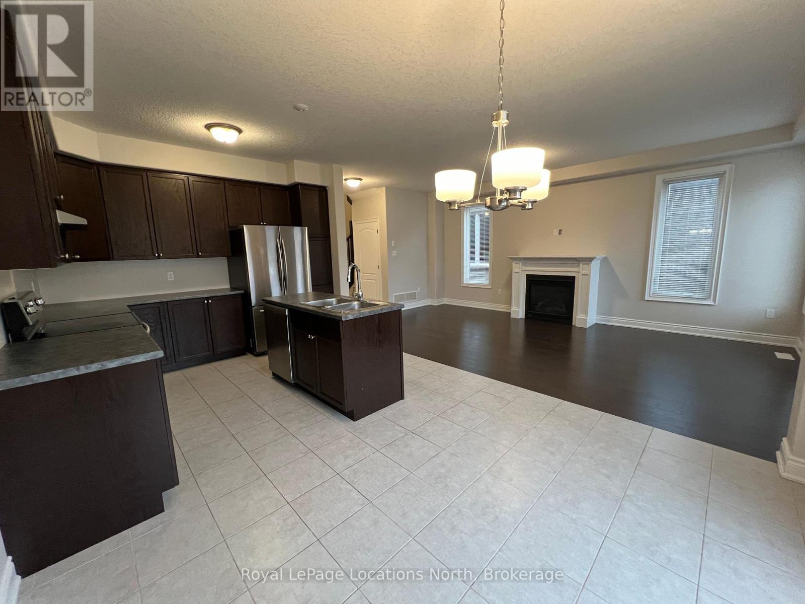 23 Lockerbie Crescent, Collingwood, Ontario  L9Y 0Y9 - Photo 7 - S12358191