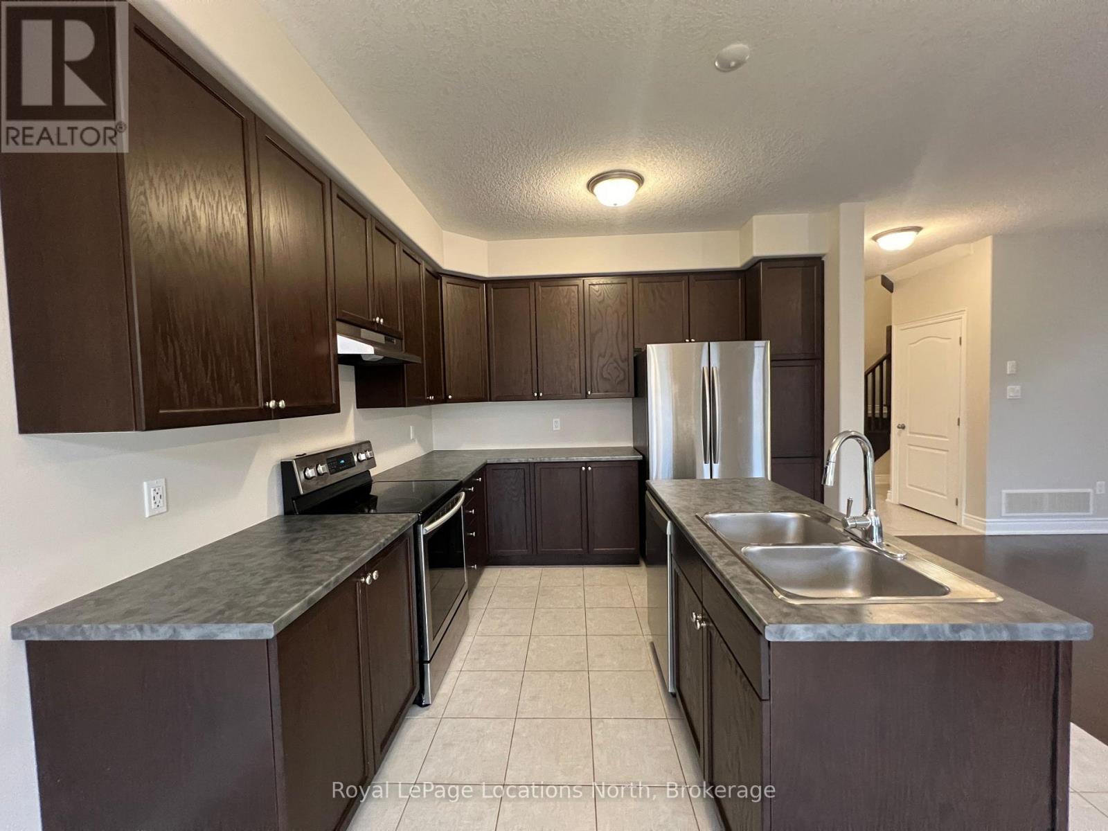 23 Lockerbie Crescent, Collingwood, Ontario  L9Y 0Y9 - Photo 8 - S12358191