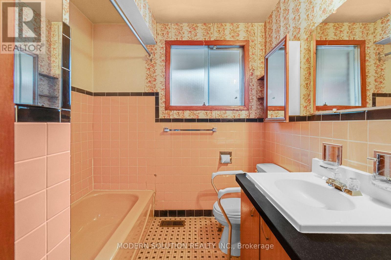 177 Eaglewood Boulevard, Mississauga (Mineola), Ontario  L5G 1V8 - Photo 21 - W12357389