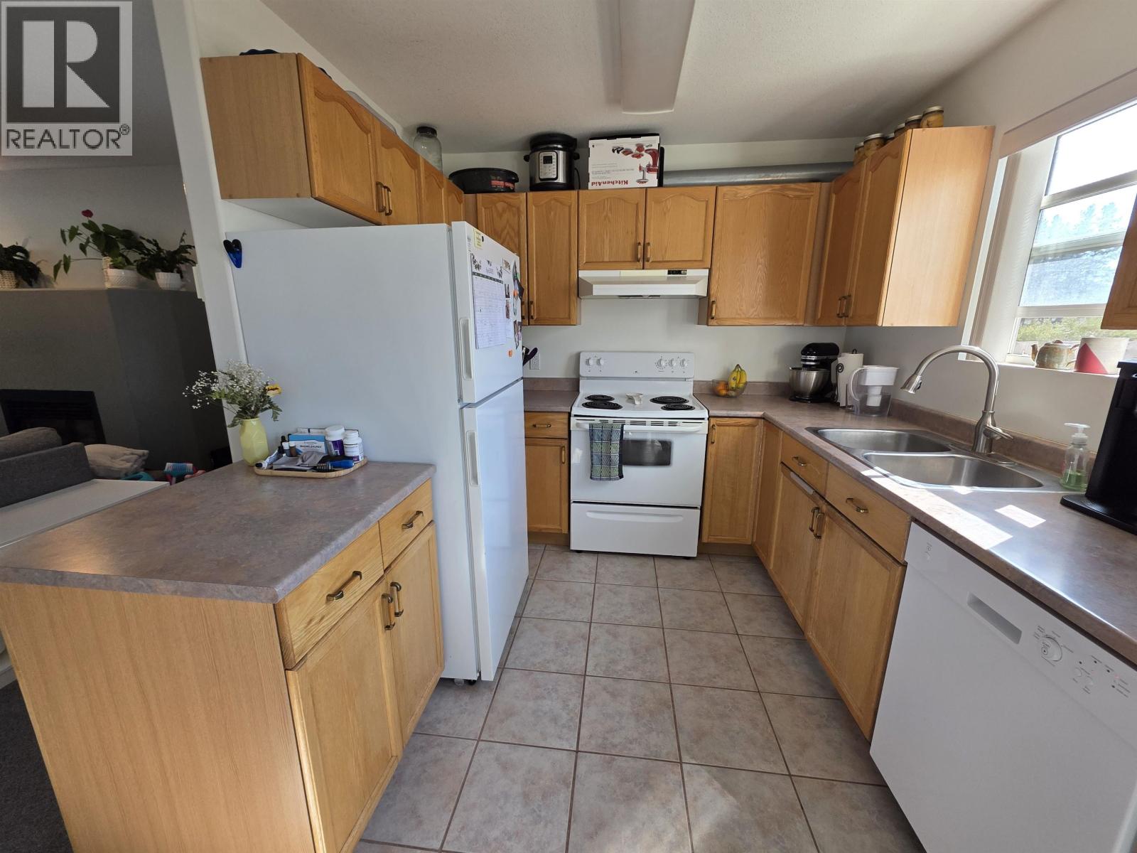 101 4822 Lazelle Avenue, Terrace, British Columbia  V8G 1T4 - Photo 11 - R3039445