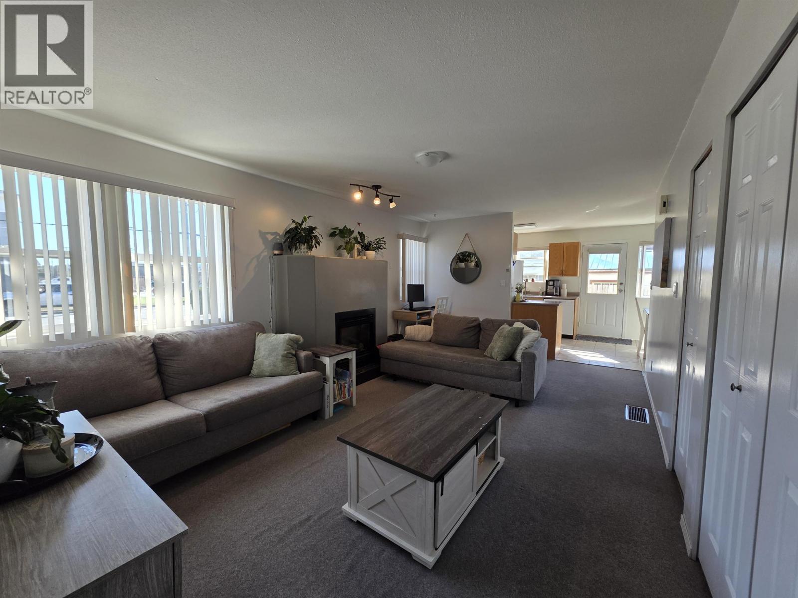 101 4822 Lazelle Avenue, Terrace, British Columbia  V8G 1T4 - Photo 2 - R3039445