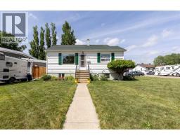 315 Dieppe Boulevard S Glendale