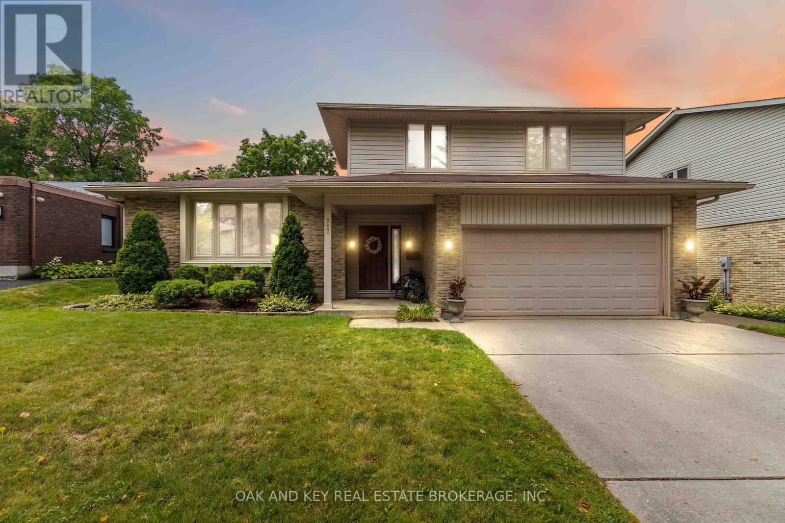 717 Griffith Street, London South, Ontario  N6K 3A6 - Photo 1 - X12358225