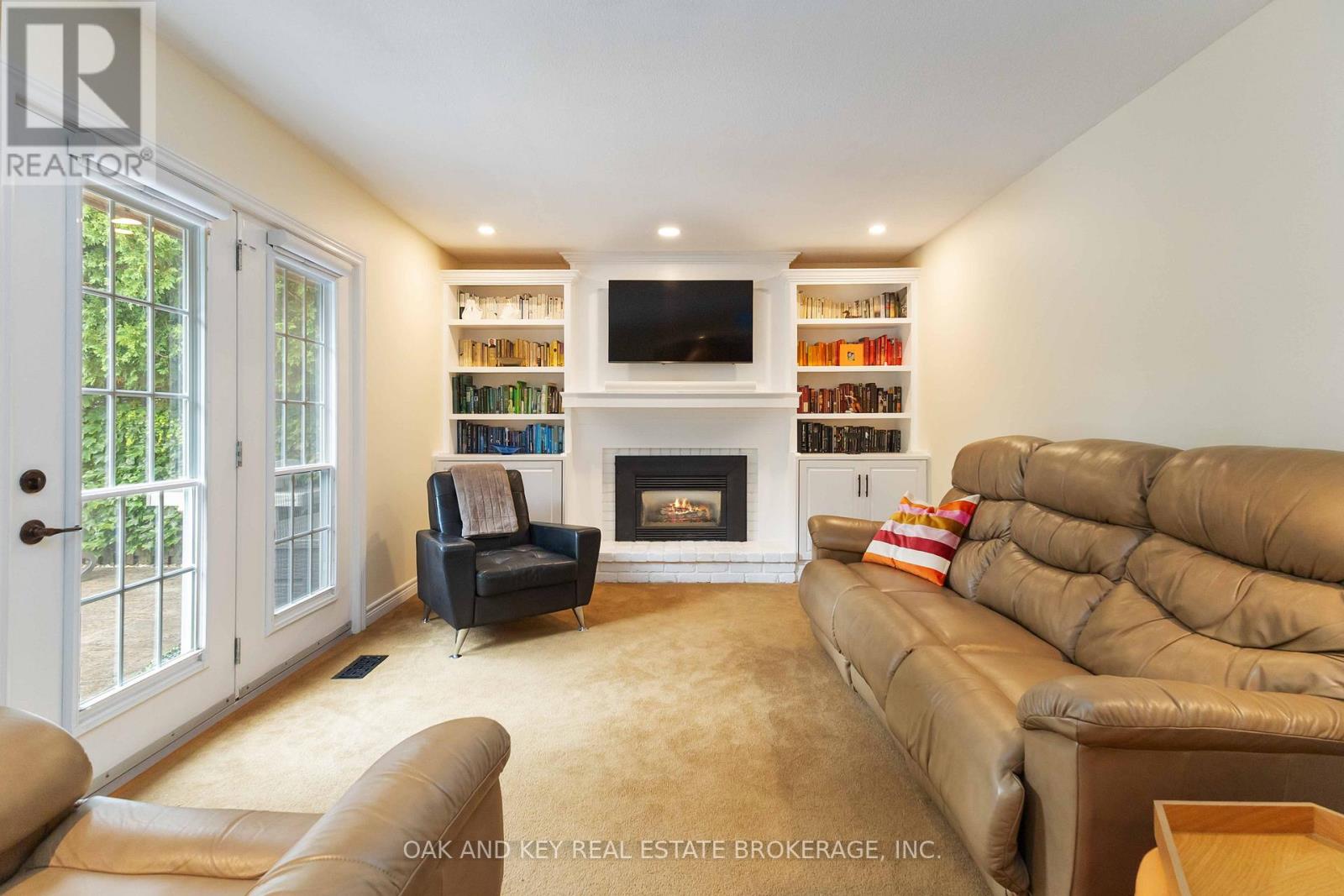 717 Griffith Street, London South, Ontario  N6K 3A6 - Photo 20 - X12358225