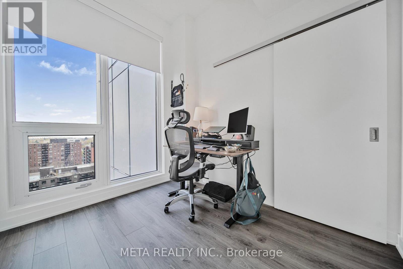 1412 - 28 Ann Street, Mississauga, Ontario  L5G 3G1 - Photo 18 - W12358218