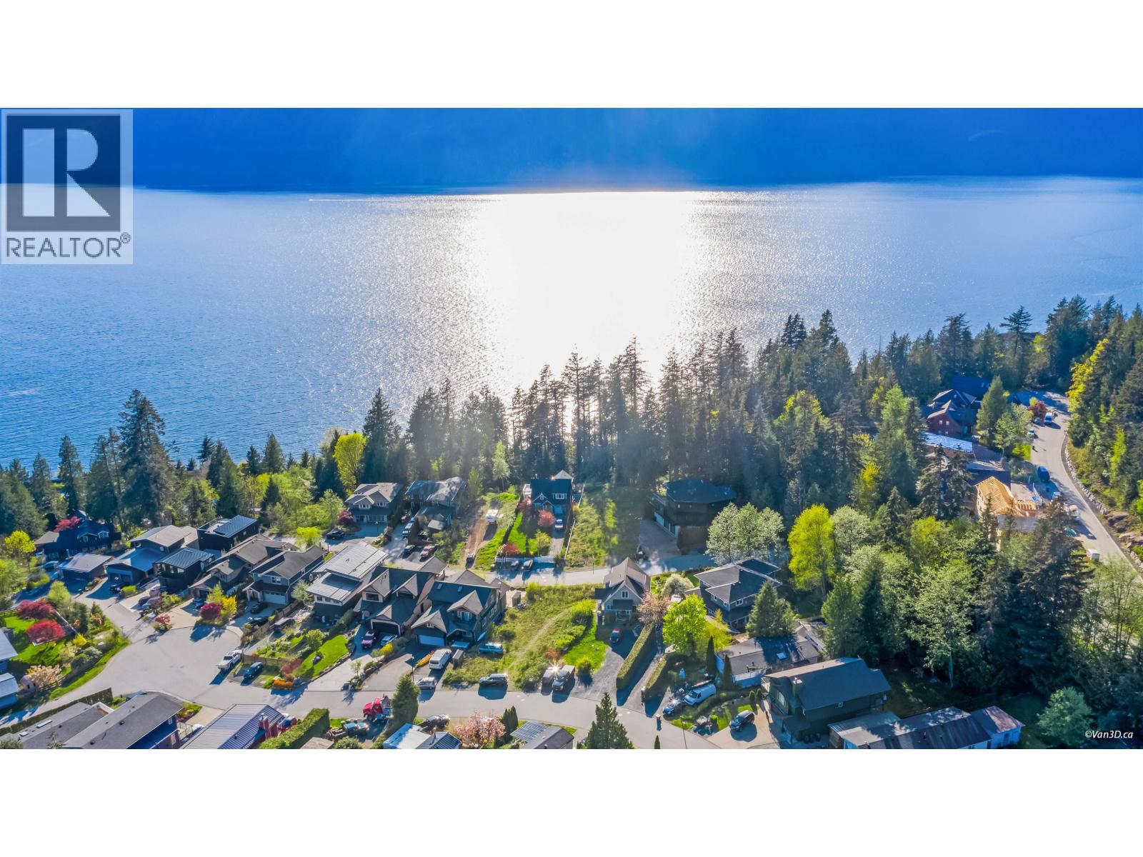 685 Copper Drive, Squamish, British Columbia  V8B 1J1 - Photo 15 - R3039553