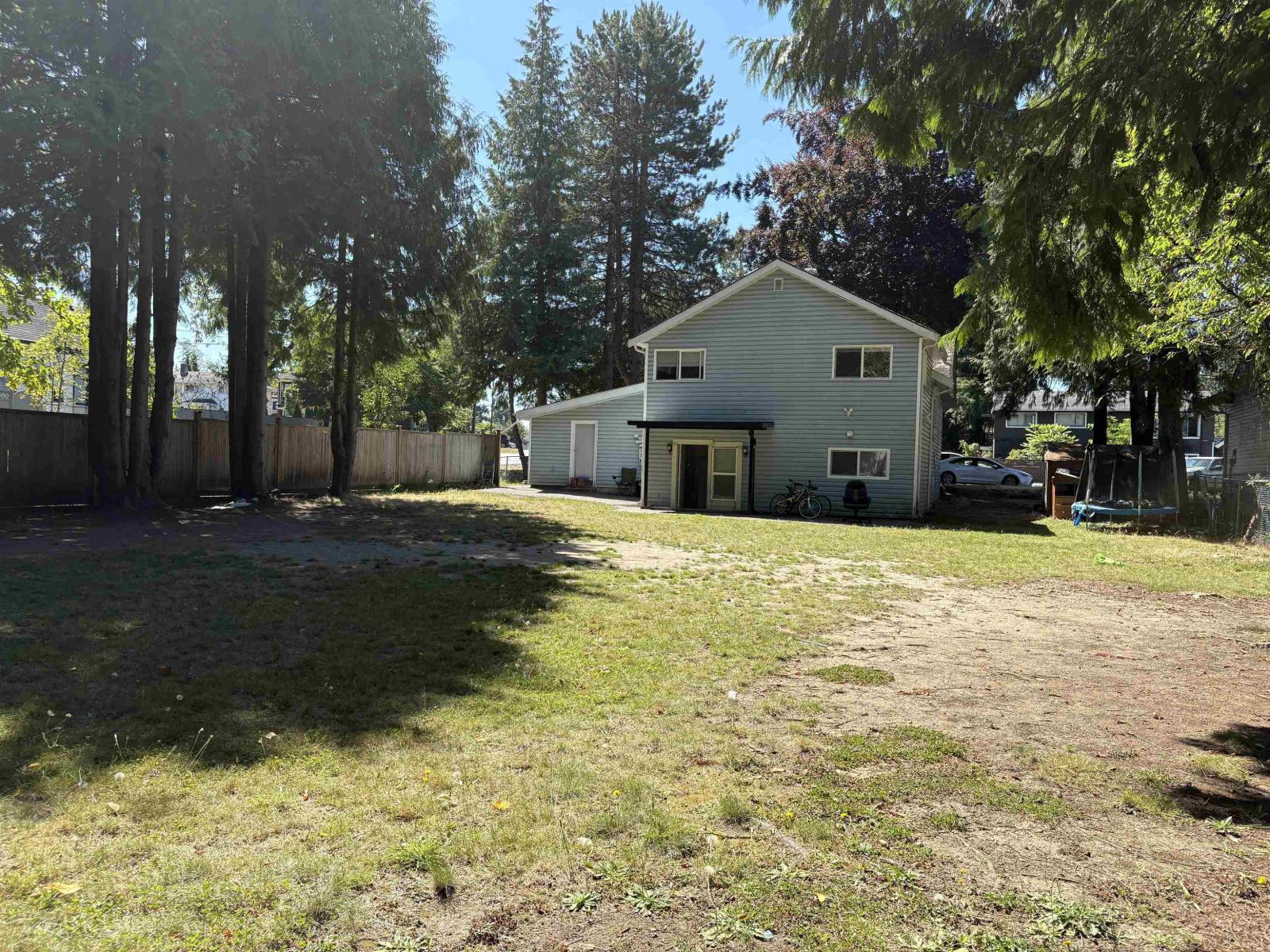 14165 Park Drive, Surrey, British Columbia  V3R 5N6 - Photo 2 - R3039565