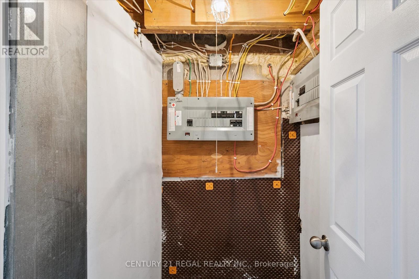 14 Stirling Avenue N, Kitchener, Ontario  N2H 3G5 - Photo 28 - X12358192