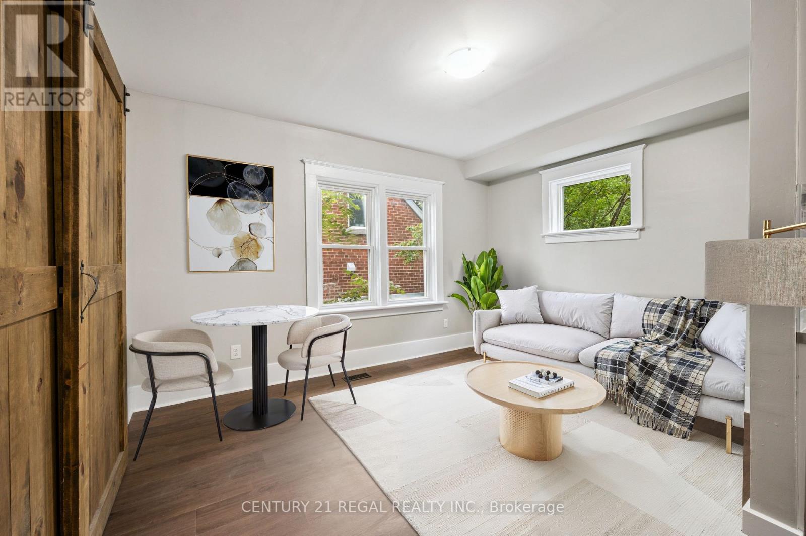 14 Stirling Avenue N, Kitchener, Ontario  N2H 3G5 - Photo 6 - X12358192