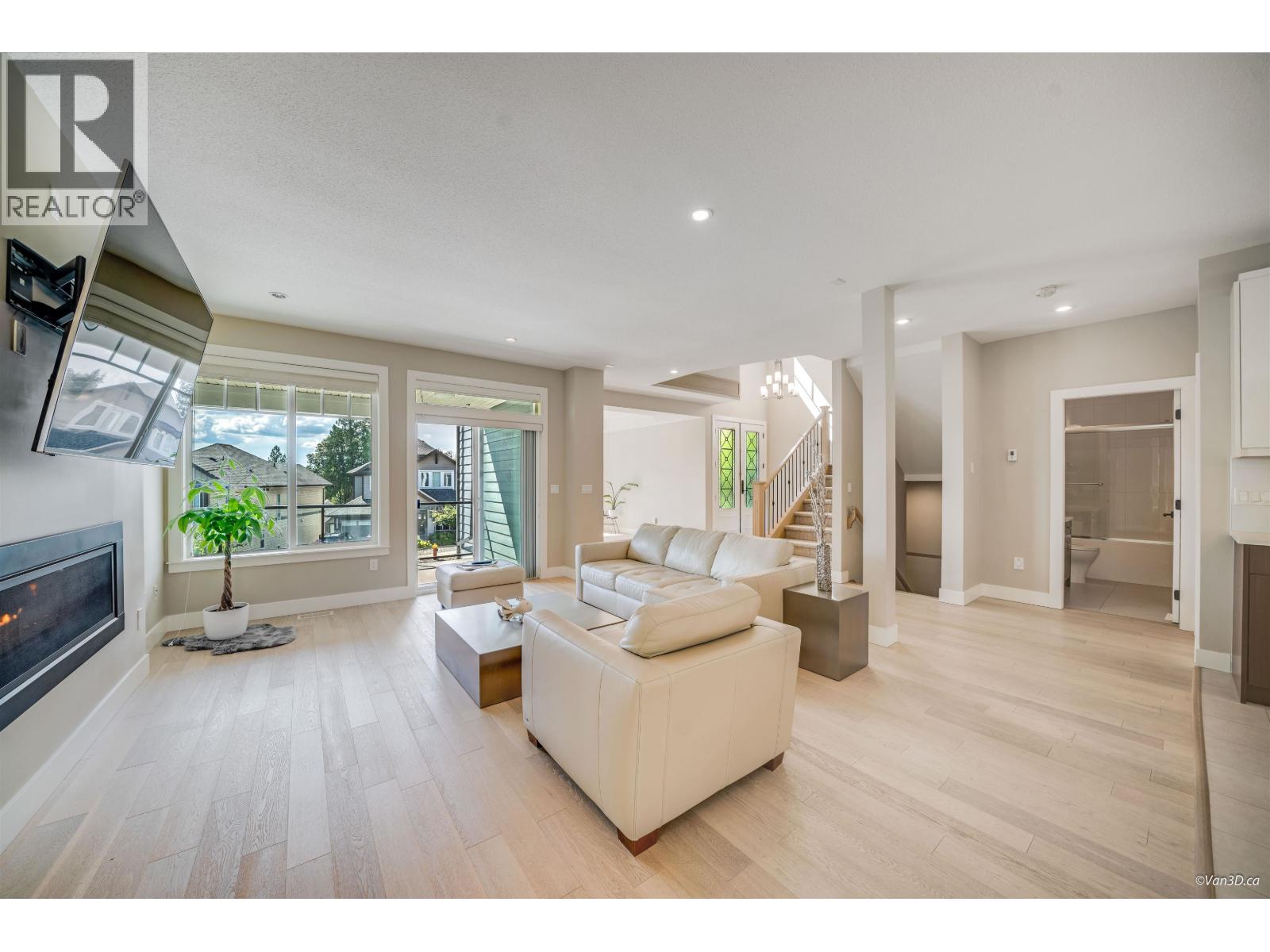 3485 Chandler Street, Coquitlam, British Columbia  V3E 0K2 - Photo 11 - R3039543