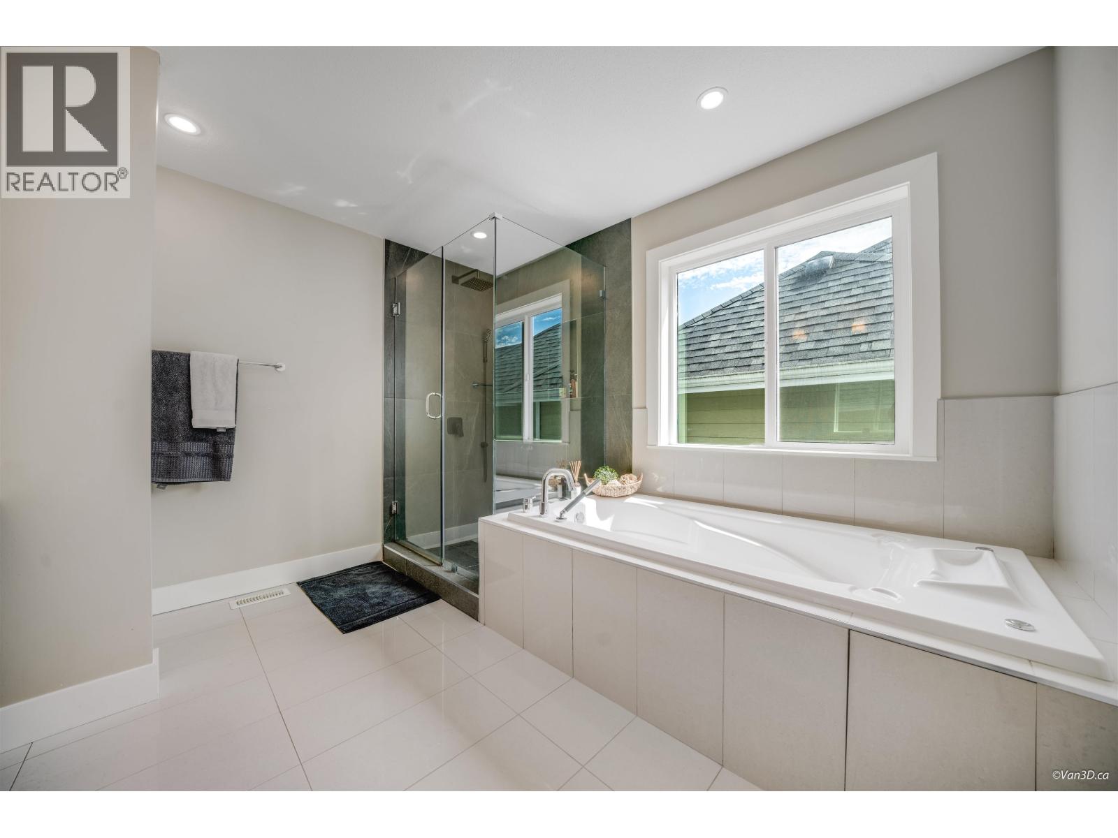 3485 Chandler Street, Coquitlam, British Columbia  V3E 0K2 - Photo 21 - R3039543