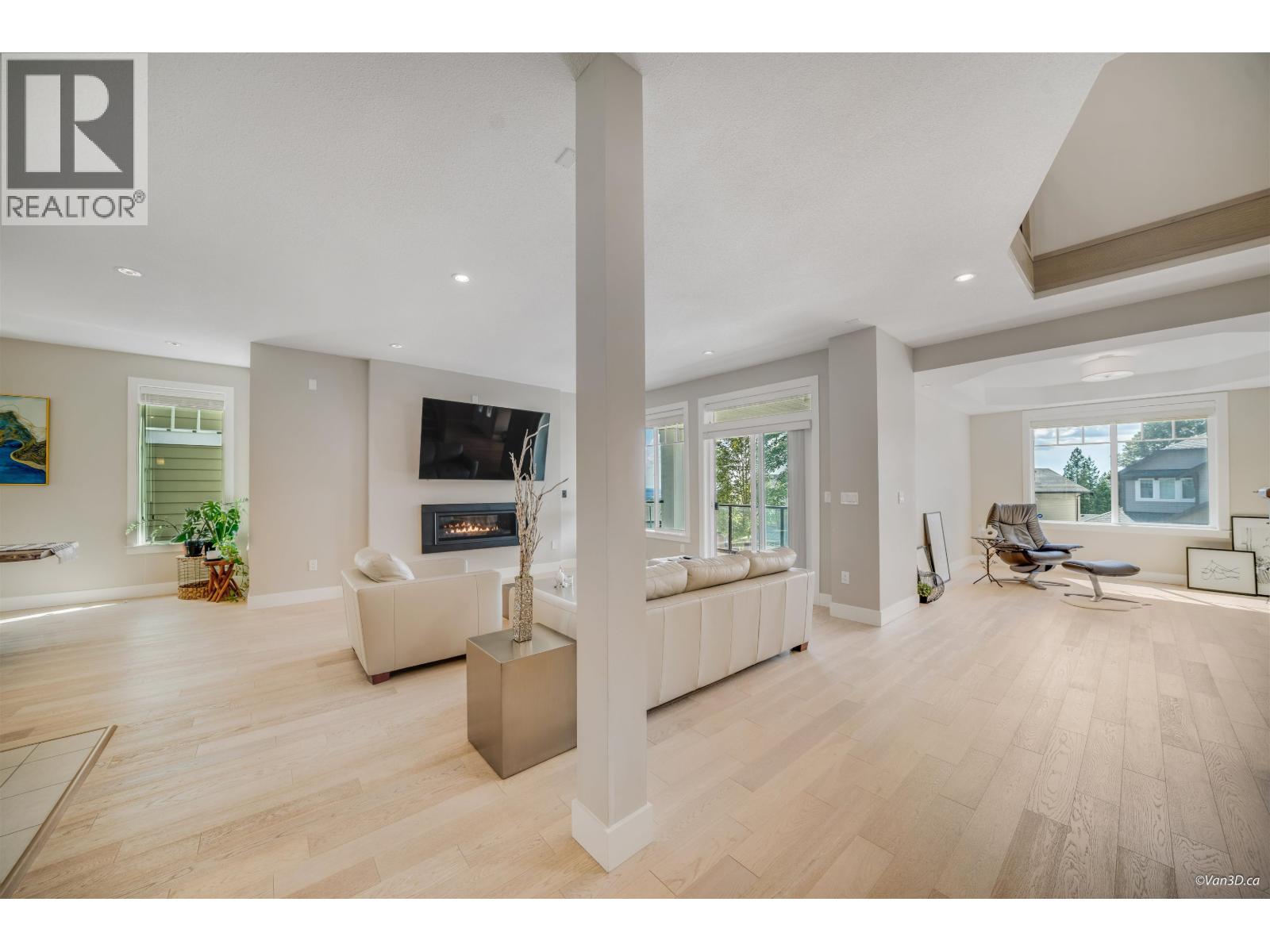 3485 Chandler Street, Coquitlam, British Columbia  V3E 0K2 - Photo 7 - R3039543