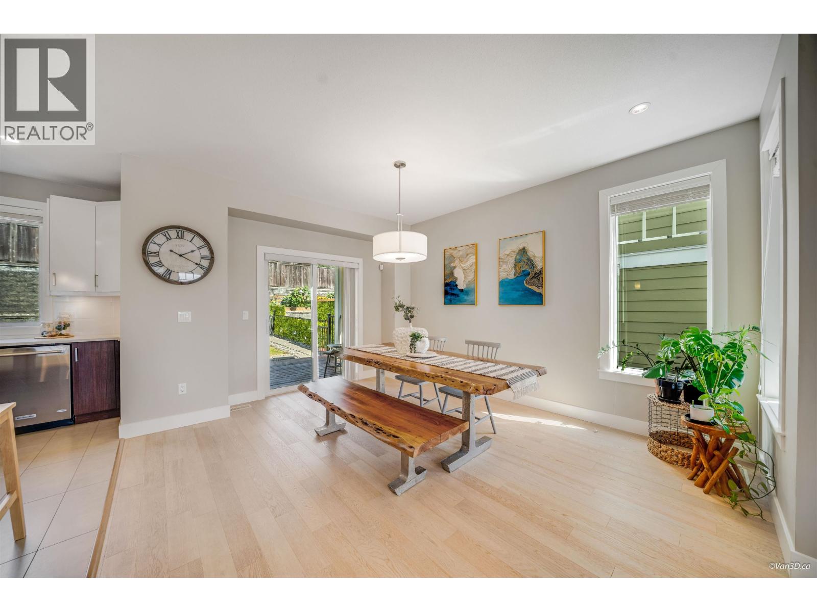 3485 Chandler Street, Coquitlam, British Columbia  V3E 0K2 - Photo 8 - R3039543